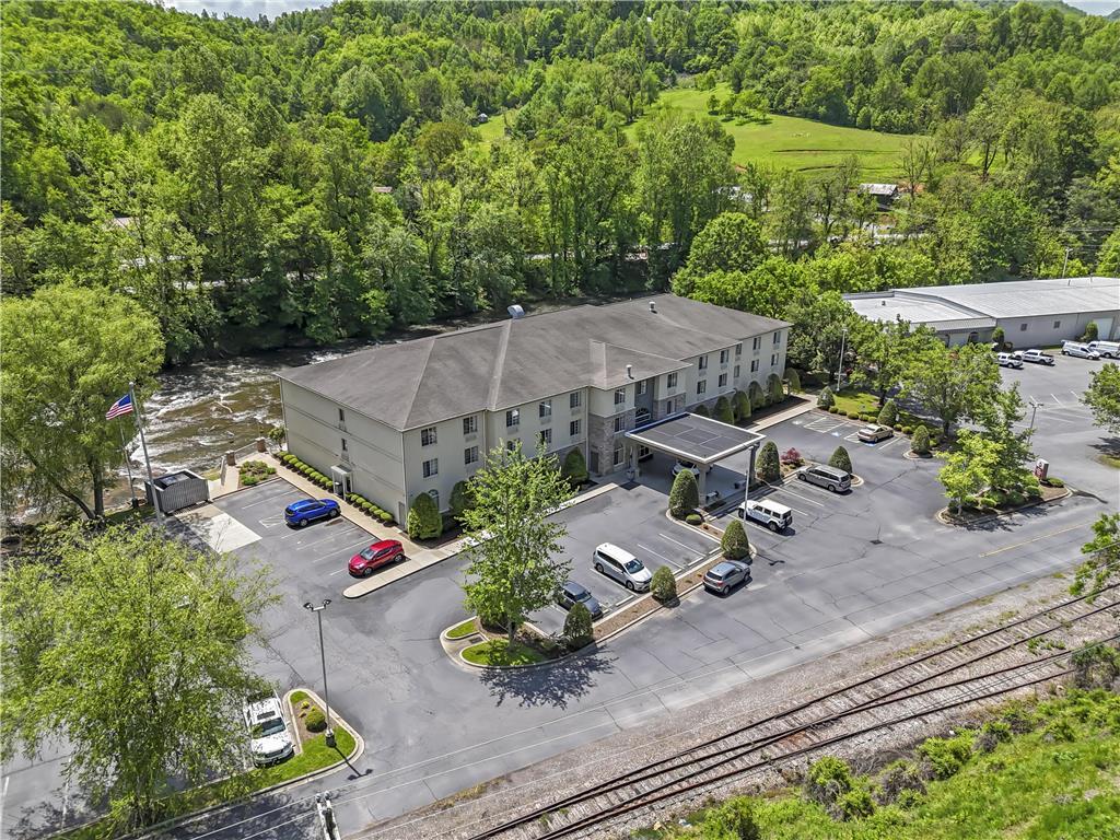 Hotel Western River Escape Sylva /