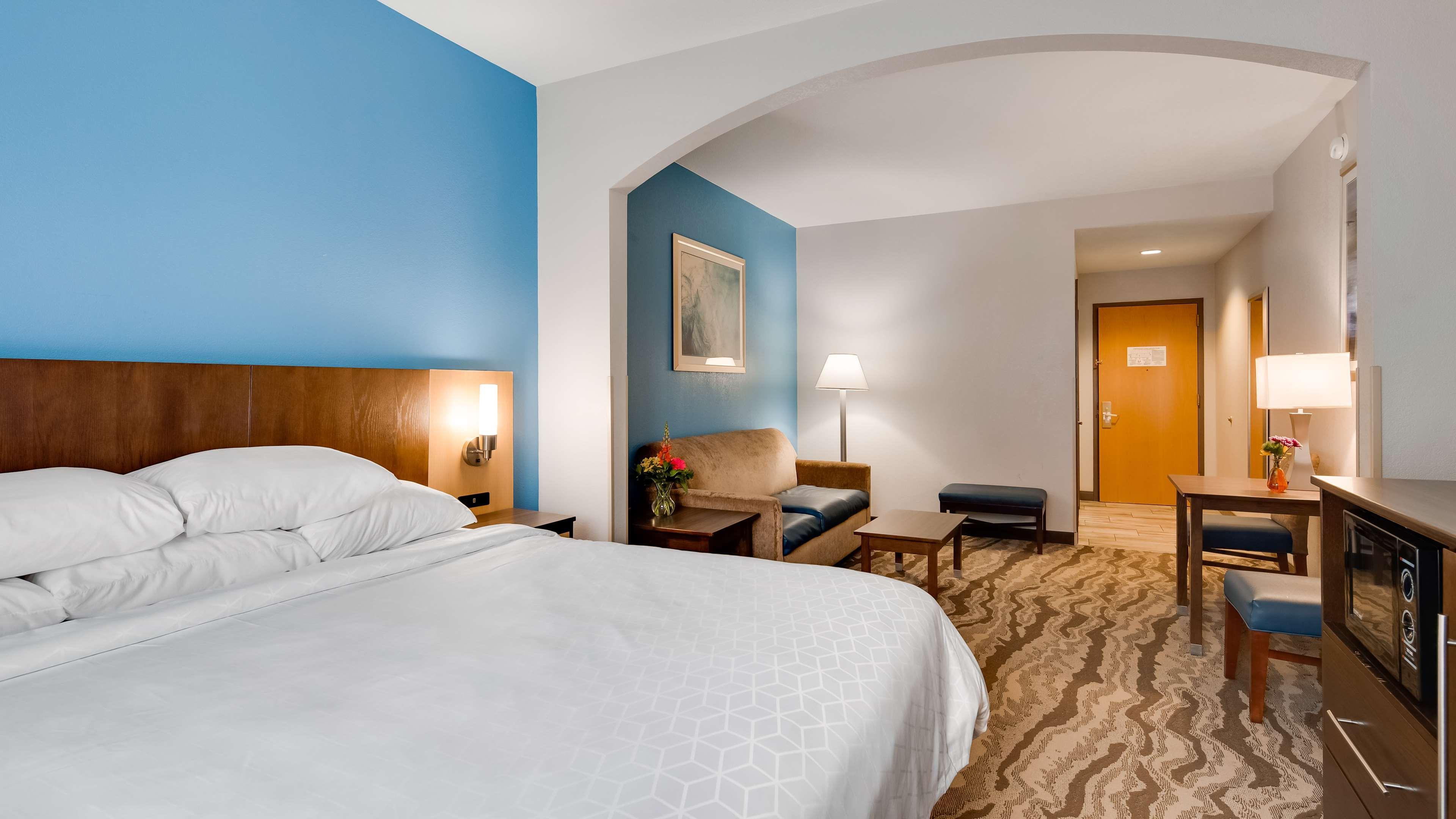 Western River Escape Sylva / Hotel