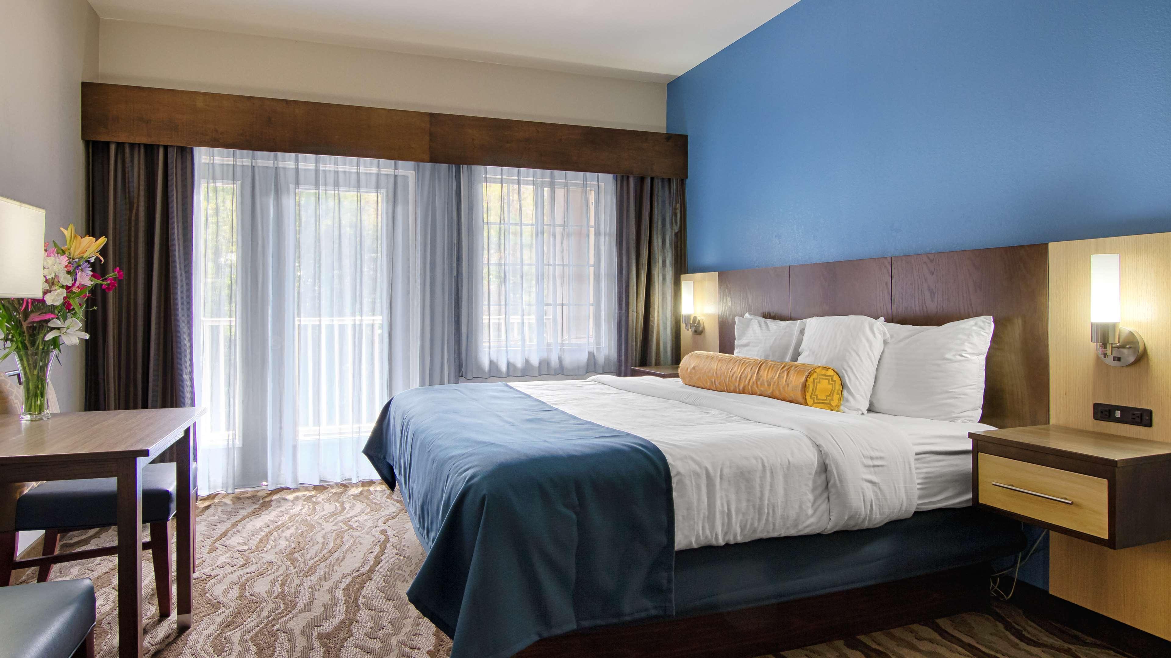 Hotel Western River Escape Sylva / 3*
