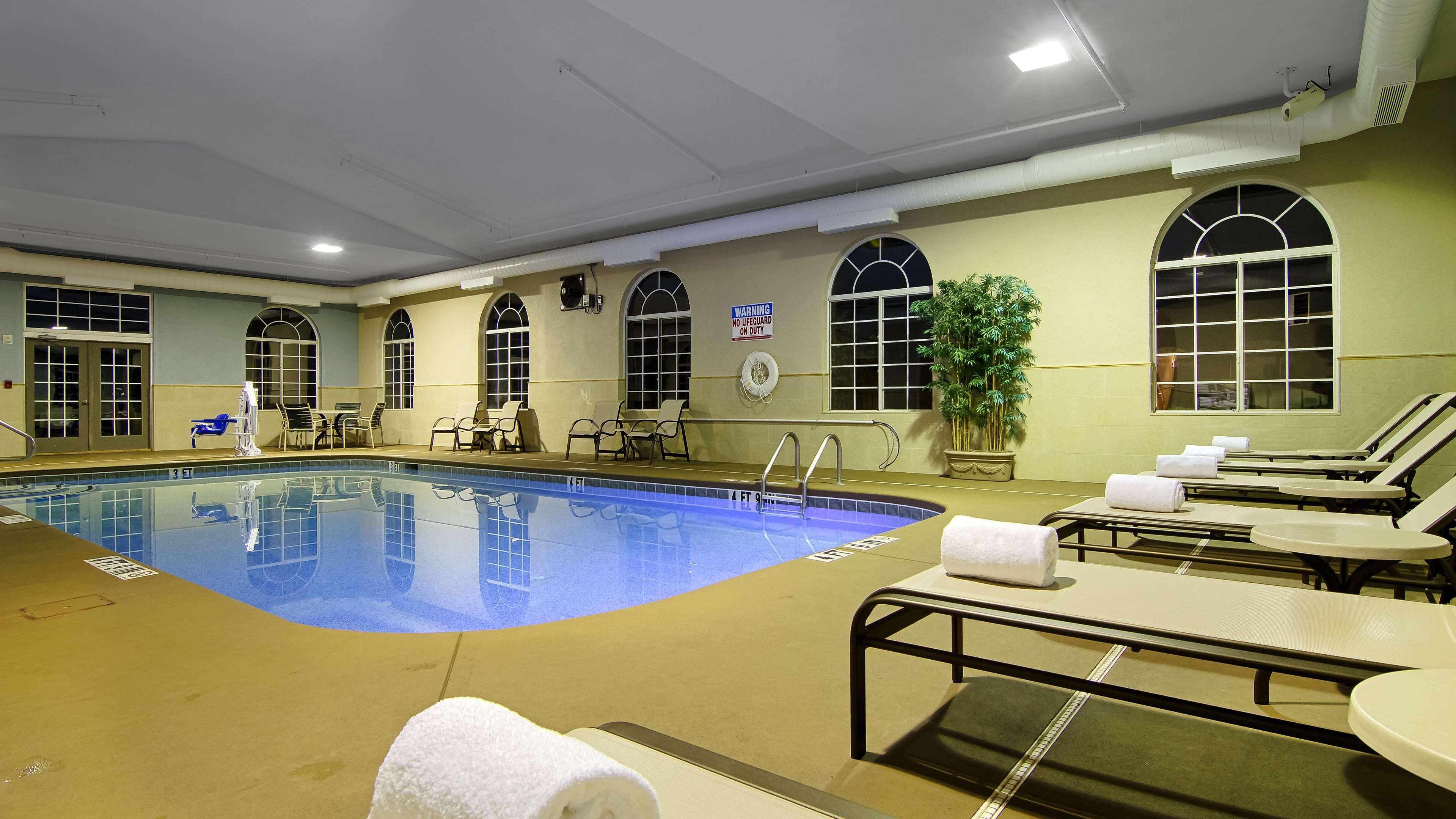 Western River Escape Sylva / Hotel Dillsboro