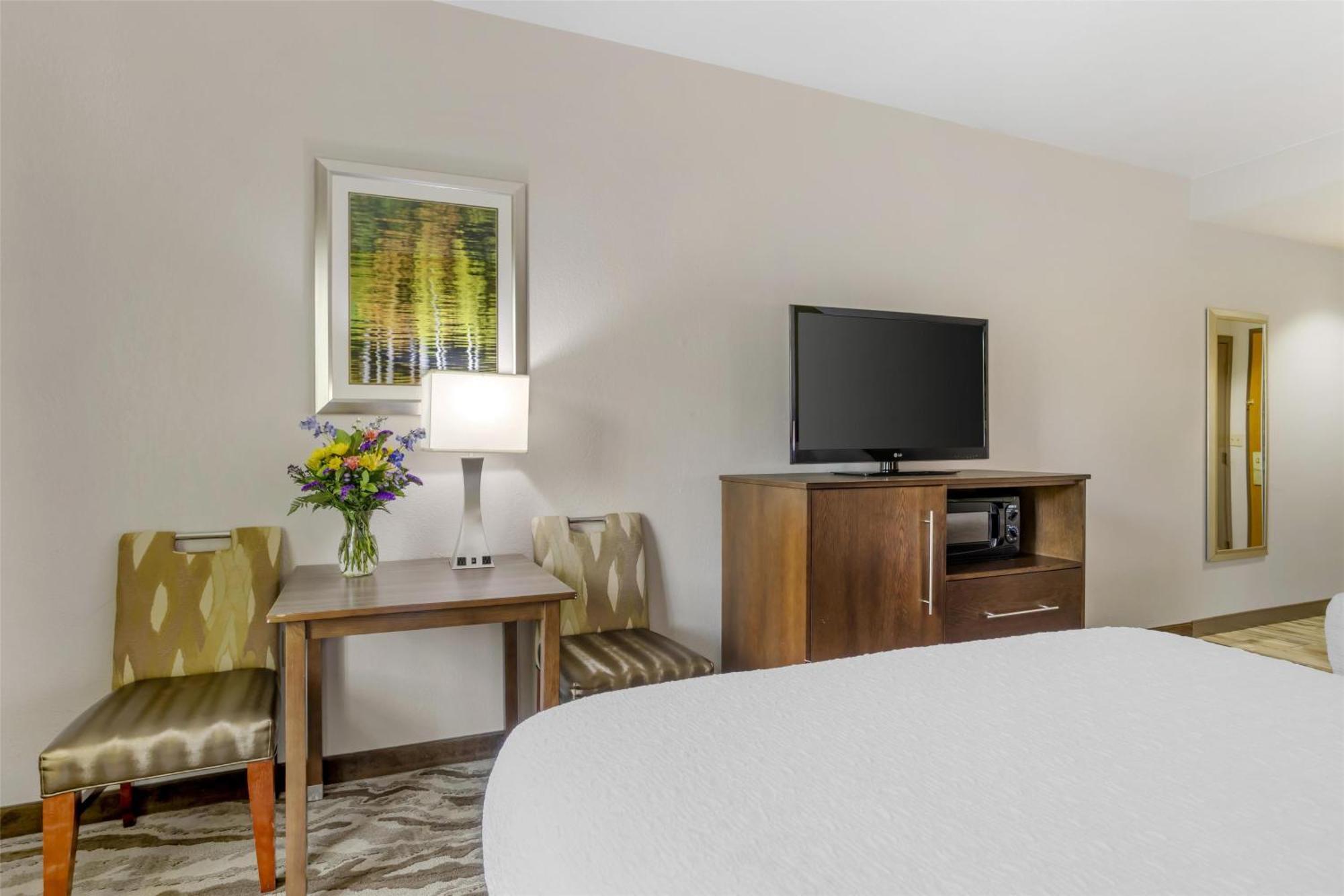 Hotel Western River Escape Sylva /